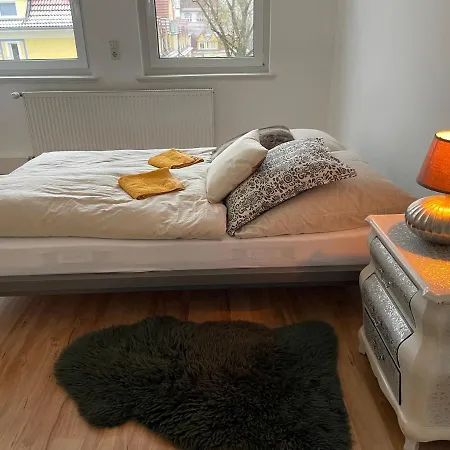 Zentrale Fur 4 Personen Appartamento Bielefeld